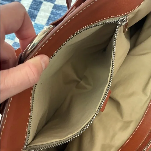 Made in Italy Vintage Celine Boogie Bag - Picture 8 of 11